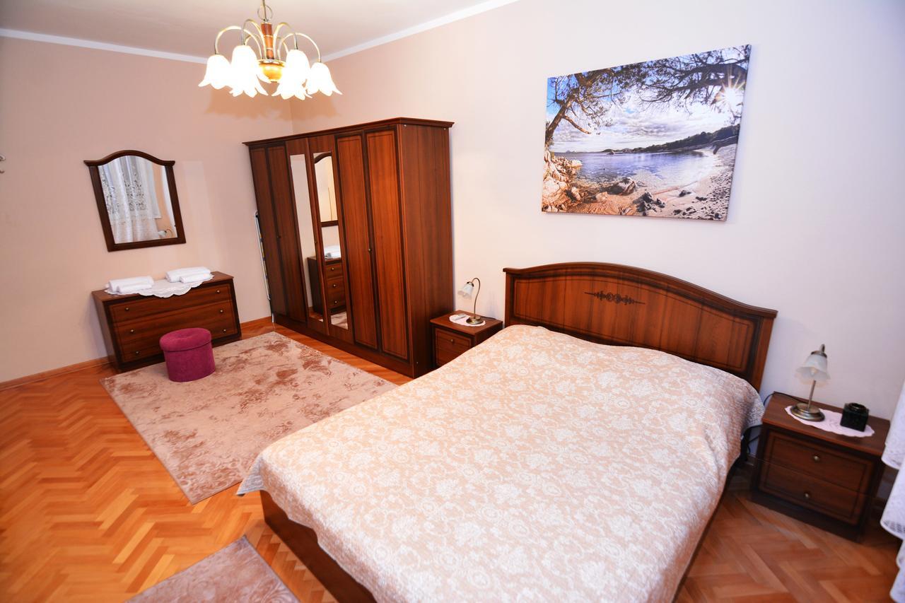Apartment Todor Котор Екстер'єр фото
