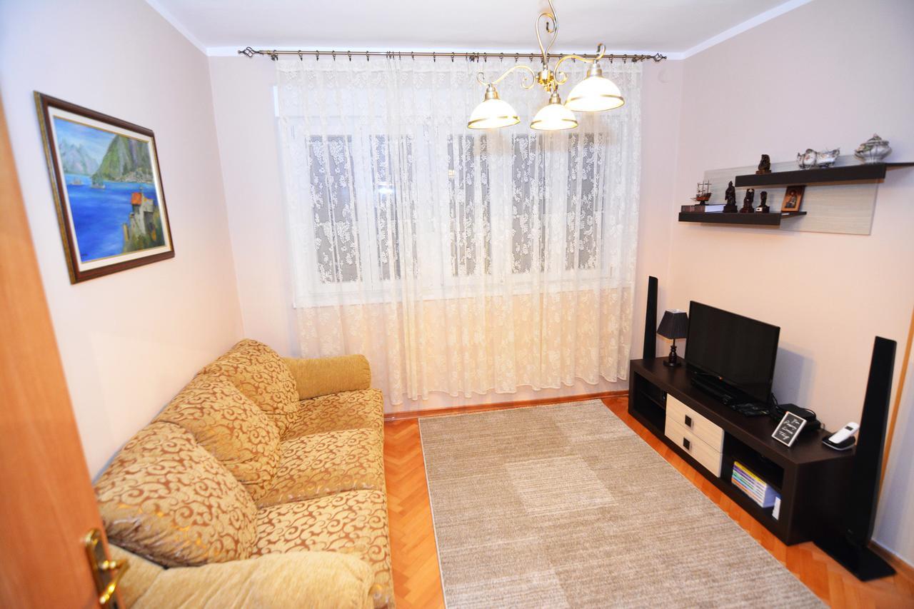 Apartment Todor Котор Екстер'єр фото